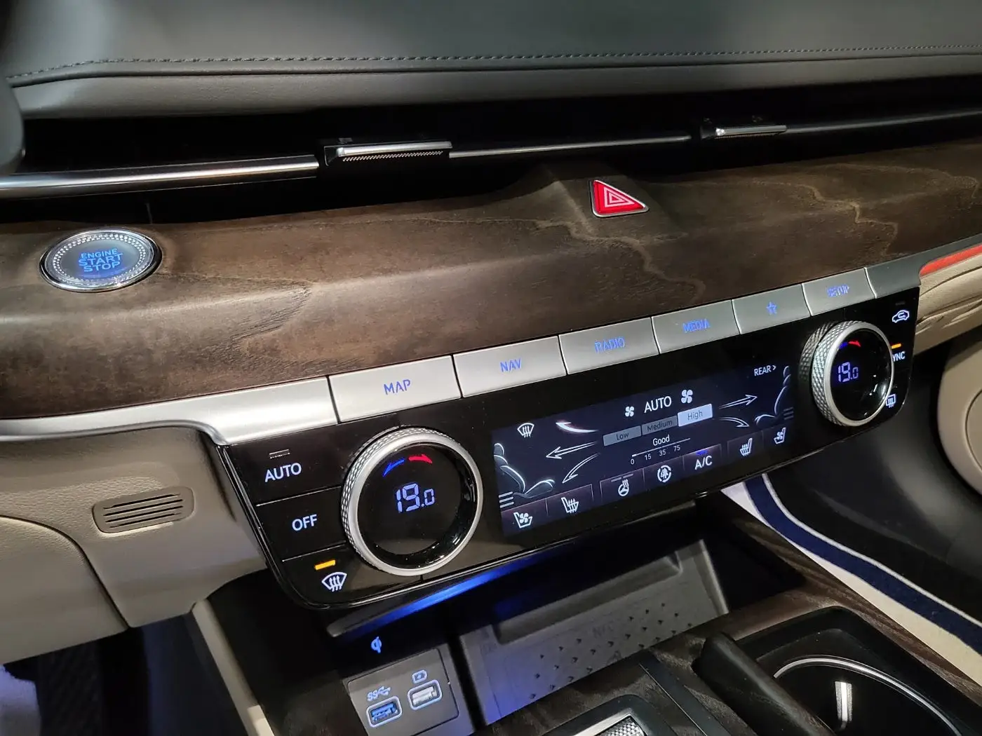 깔끔하고 잘 정돈된 에어컨 공조기